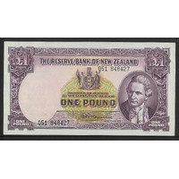 New Zealand £1 Banknote Fleming Signature P159c aEF/EF #P45