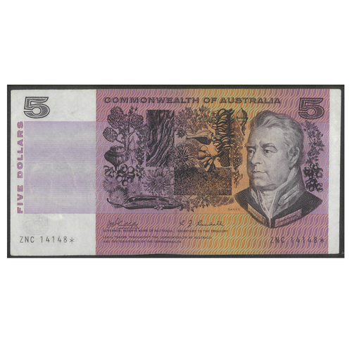 Commonwealth of Australia 1969 $5 FIRST STAR PREFIX Banknote Phillips/Randall R203SF aEF